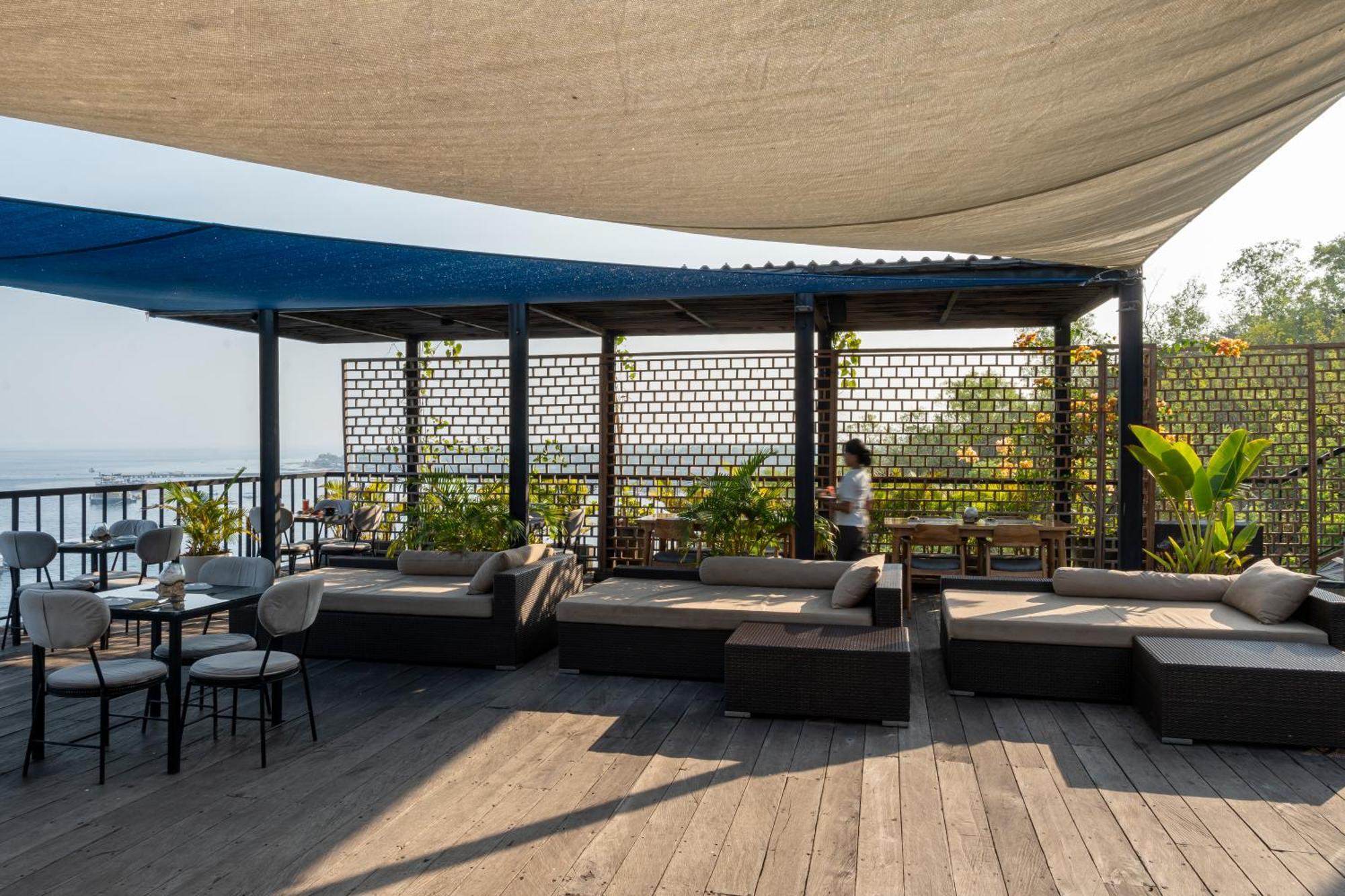 Adiwana Warnakali Resort Toyapakeh Екстер'єр фото